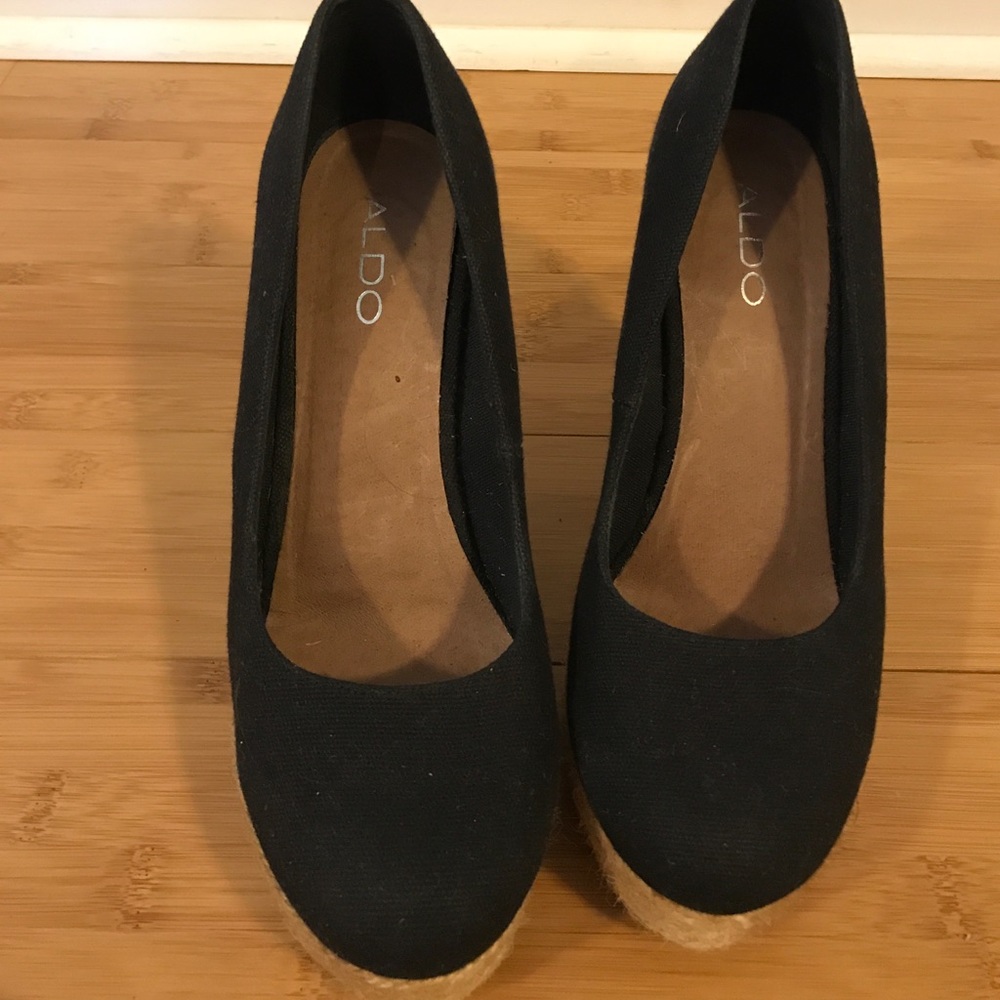 Aldo hemp and canvas wedge